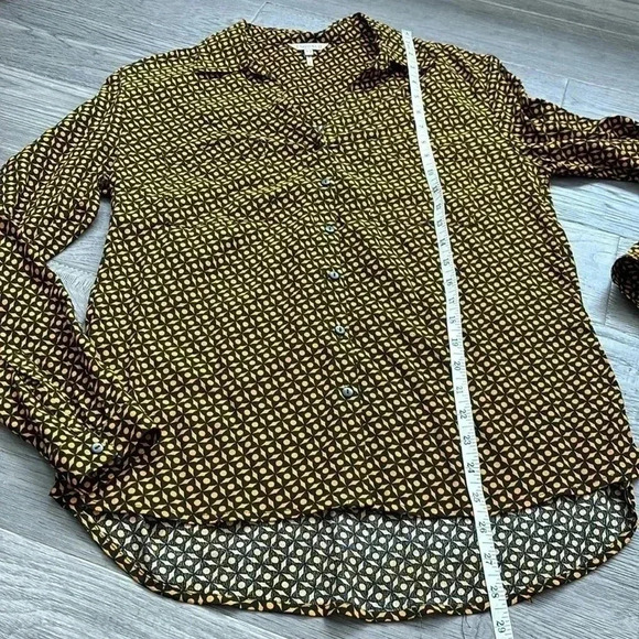 🔥Esqualo🔥 | Gold and  black patterned button up blouse - Picture 7 of 11